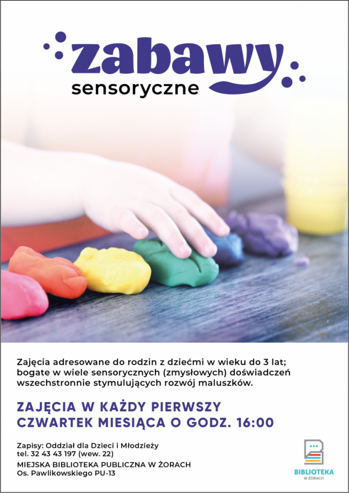Plakat promujący zajęcia sensoryczne z dzieckiem bawiącym się masą plastyczną.