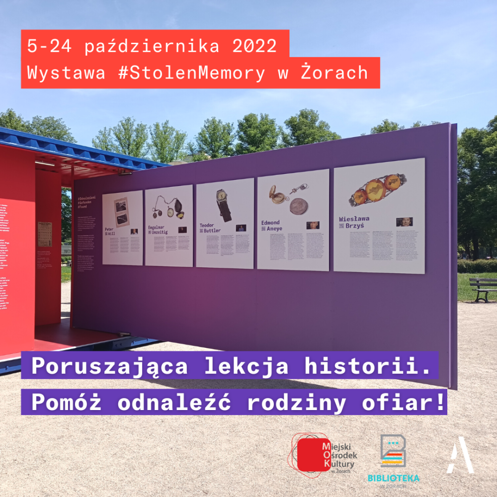 Grafika wystawy StolenMemory ze zdjęciem kontenera, w którym jest prezentowana plenerowa wystawa.